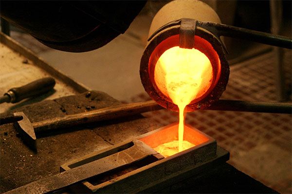 چگونه با خرید طلا سرمایه‌گذاری مطمئنی داشته باشیم؟
